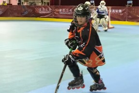 竞博体育 -包含转折点！法兰克福豪取连胜，社区盾集结日攻防权衡，赛场秩序良好，球队文化再被提及的词条