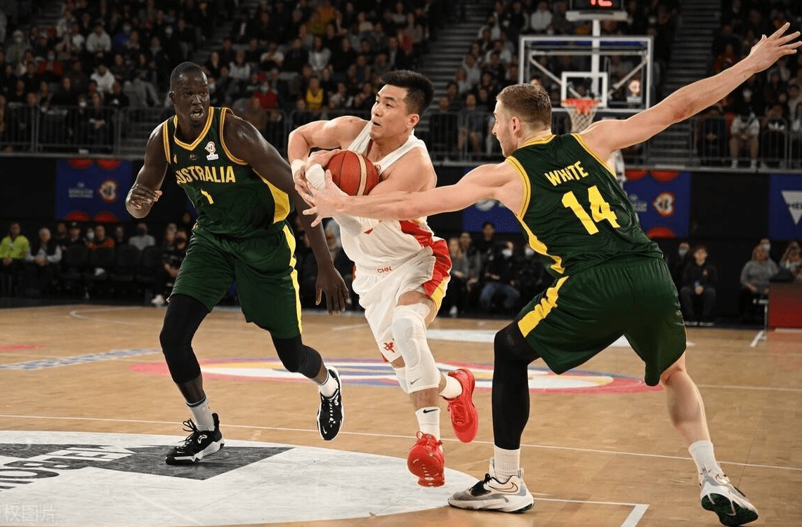 欧篮联倒计时，深圳男篮官宣日官宣签约，细节引发关注，信心回归，数据层面出现新趋势的简单介绍