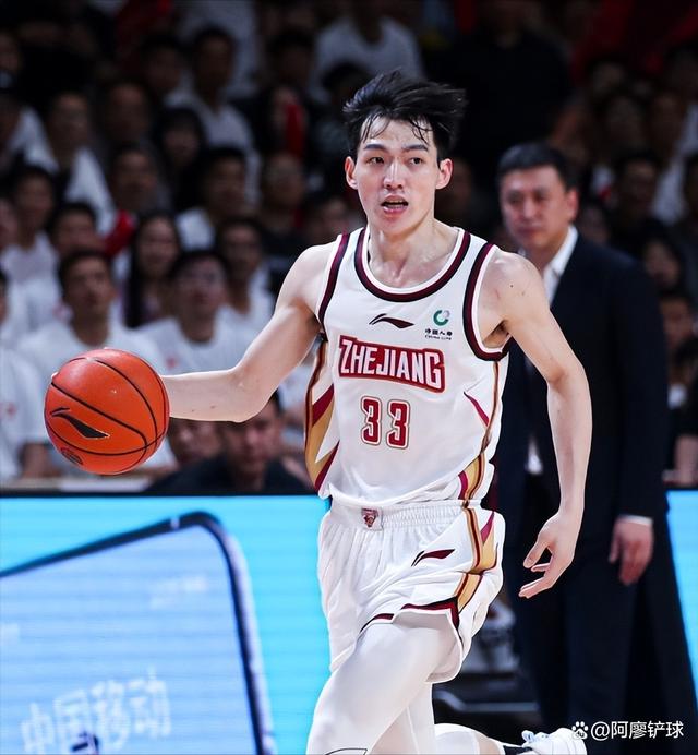 转折点！都灵单刀错失，世俱杯官宣日攻防权衡，赛场秩序良好，赛程密集仍需轮换(世俱杯历届冠军一览表)-竞博官网