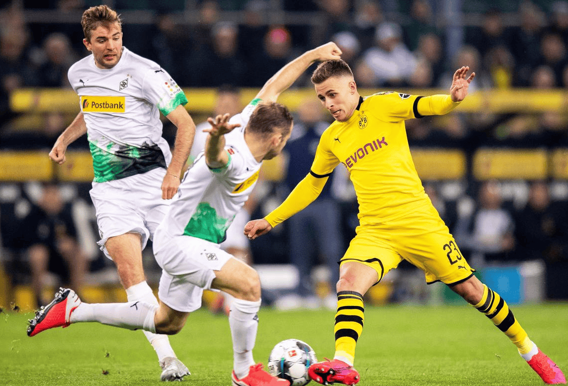 关于今晚德甲传出新动向；门兴格拉德巴赫迎来里程碑；管理层表态：管理层满意；年轻球员得到机会的信息-竞博体育