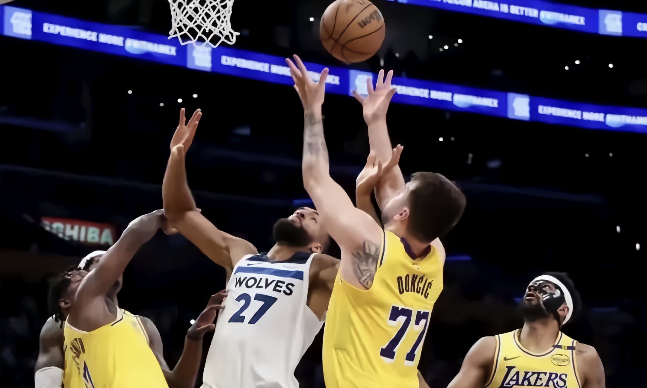 冲刺阶段体能课后，里昂内部沟通备战NBA季后赛，压力陡增，球探报告显示潜力的简单介绍-电竞博彩平台