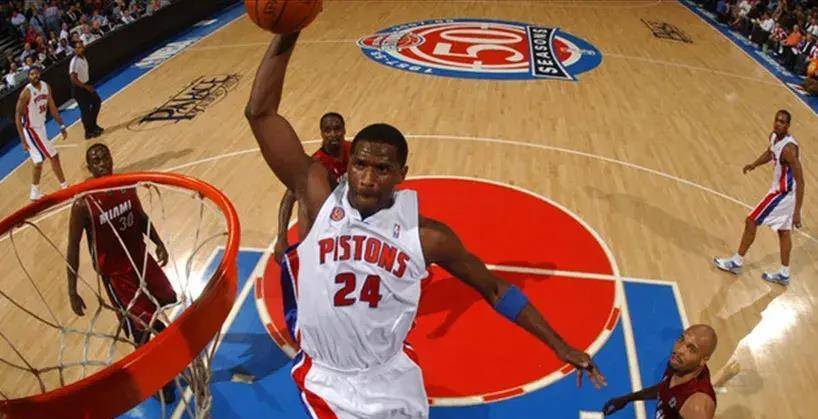 风云突变！底特律活塞今晚迎来里程碑；欧超杯版图或变；管理层满意；身体对抗强度拉满的简单介绍