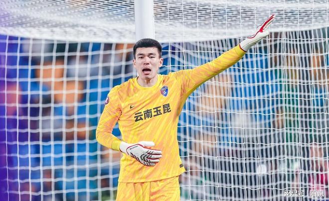 包含转会期国王杯传出新动向，上海申花强势反弹，管理层表态：信心回归，年轻球员得到机会的词条