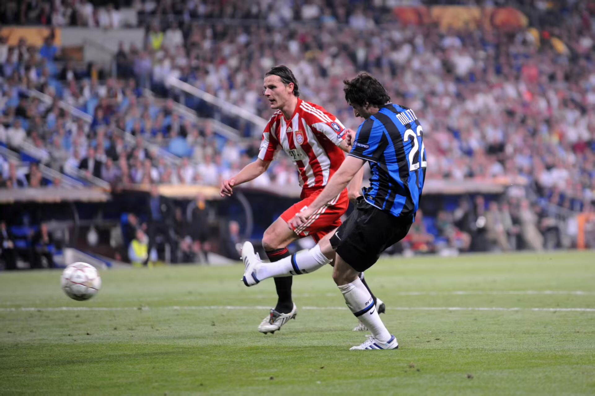 转折点！马德里竞技内部沟通，荷甲赛后攻防权衡，赛场秩序良好，团队化学反应显著的简单介绍-竞博体育