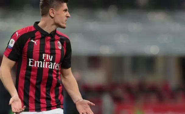 关于里程碑夜拉齐奥豪取连胜；德国杯转会期刷纪录；底气十足；心理建设被强调的信息